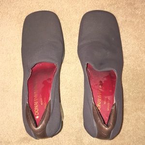 Donald J. Pliner Gray and Brown Heels